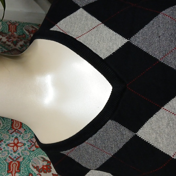 Merona Checkered Cotton V-Neck Sweater, Size M - Picture 5 of 12